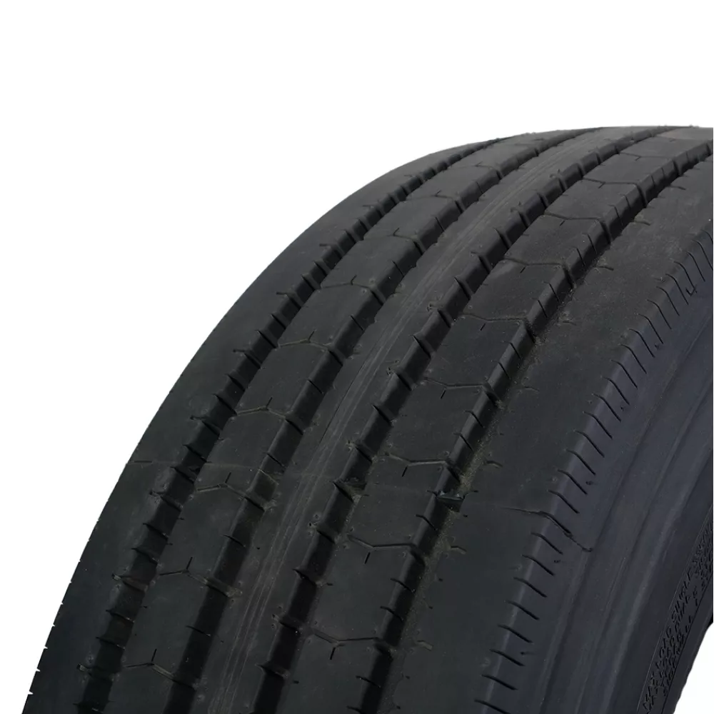 Грузовая шина 285/70 R19,5 Long March LM-216 18PR в Первоуральске