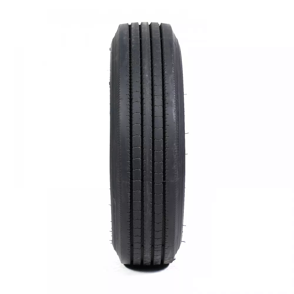 Грузовая шина 215/75 R17,5 Long March LM-216 16PR в Первоуральске