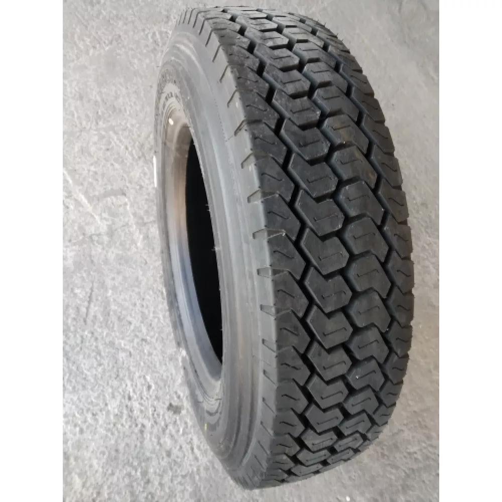 Грузовая шина 215/75 R17,5 Long March LM-508 16PR в Первоуральске