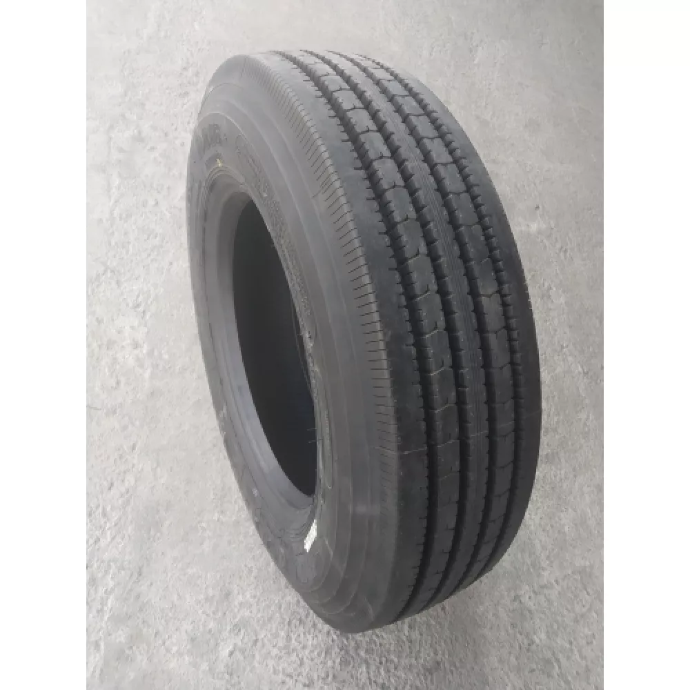 Грузовая шина 215/75 R17,5 Long March LM-216 16PR в Первоуральске