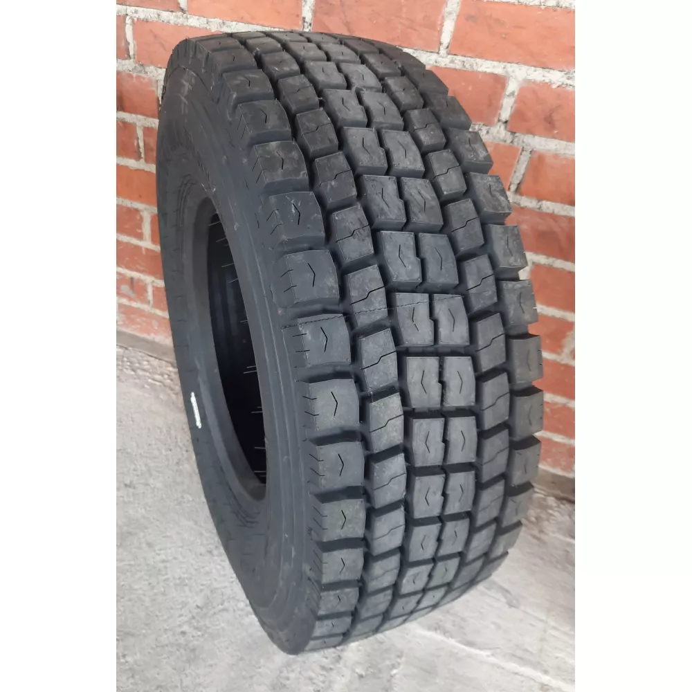 Грузовая шина 305/70 R19,5 Long March LM-329 18PR в Первоуральске